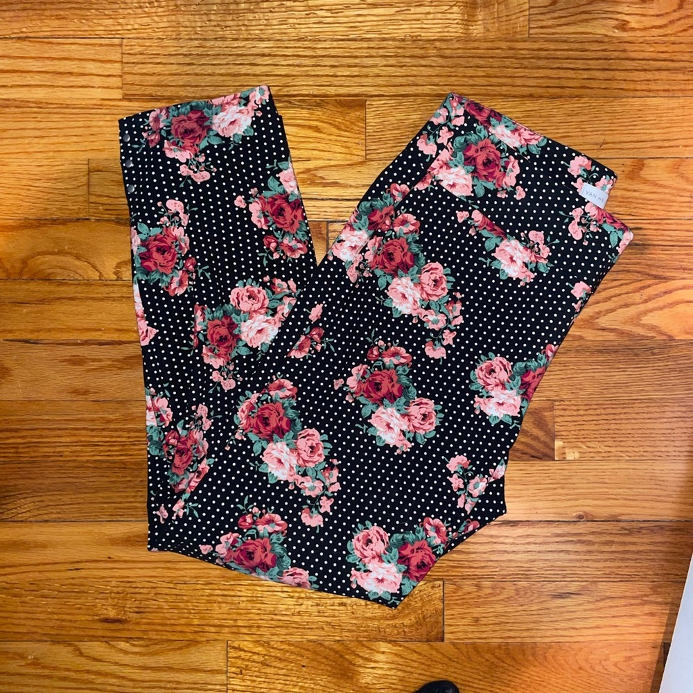 Van heusen ankle pants